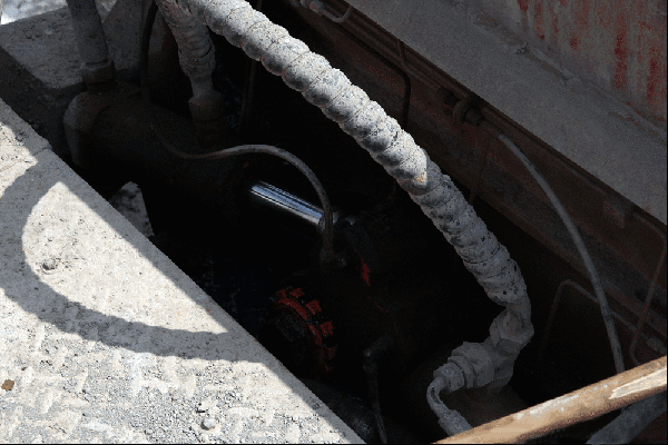 泵車、混凝土泵、混凝土