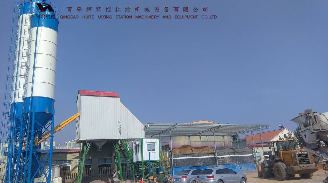 輝特攪拌站HZS75可根據客戶需要配置粉料倉集中除塵系統