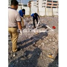 大型拆除混凝土設備液壓劈裂機使用方法