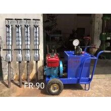 露天礦山開采石頭機械設(shè)備液壓劈裂機