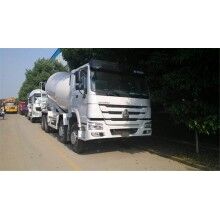 供應重汽毫沃16方攪拌 車