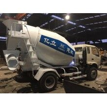 廠家大量供應3m3混凝土罐車，攪拌罐車，量大從優